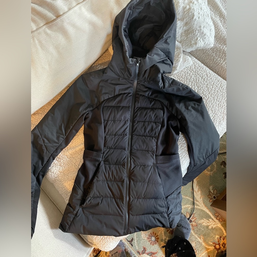 Lululemon goose down sexy jacket, cinches at the waist, sold out everywhere!